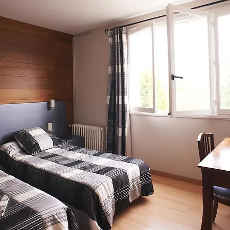 Hotel La Longue Vue 2* Gennes-Val-de-Loire