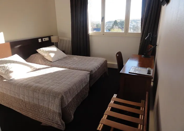 Hotel La Longue Vue 2*